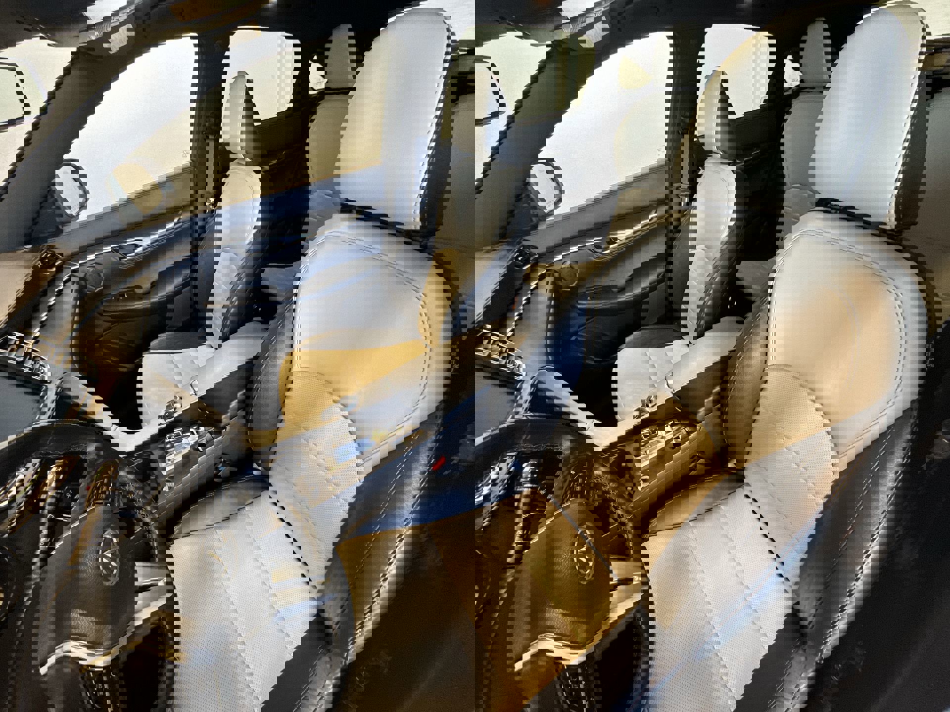 Certified 2025 INFINITI QX55 Luxe w/ Cargo Package image 11