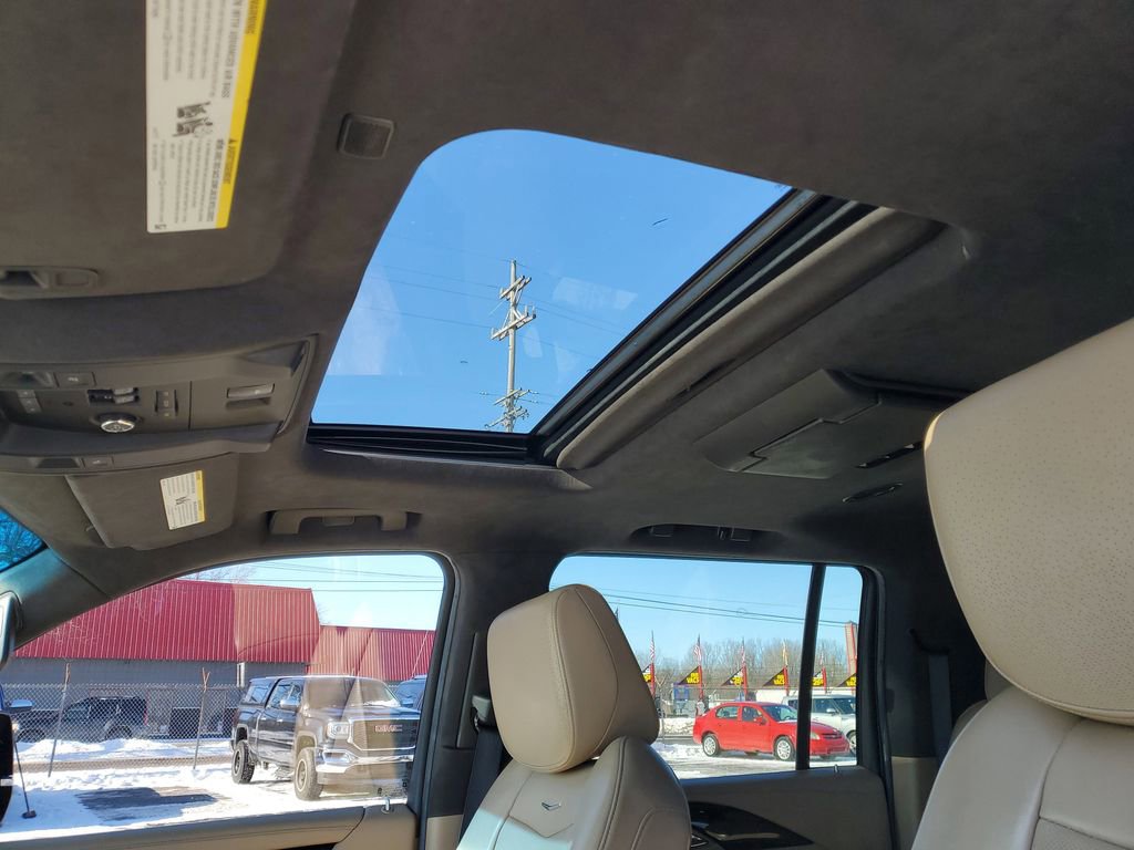 Used 2018 Cadillac Escalade ESV Platinum image 6