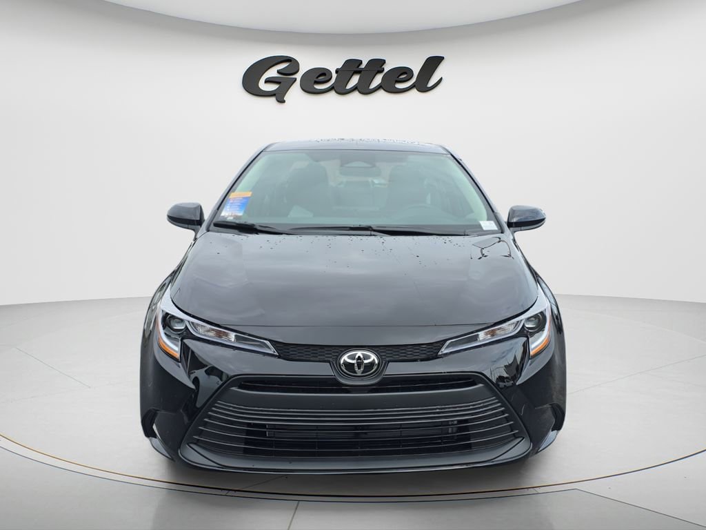 New 2026 Toyota Corolla LE FWD image 8