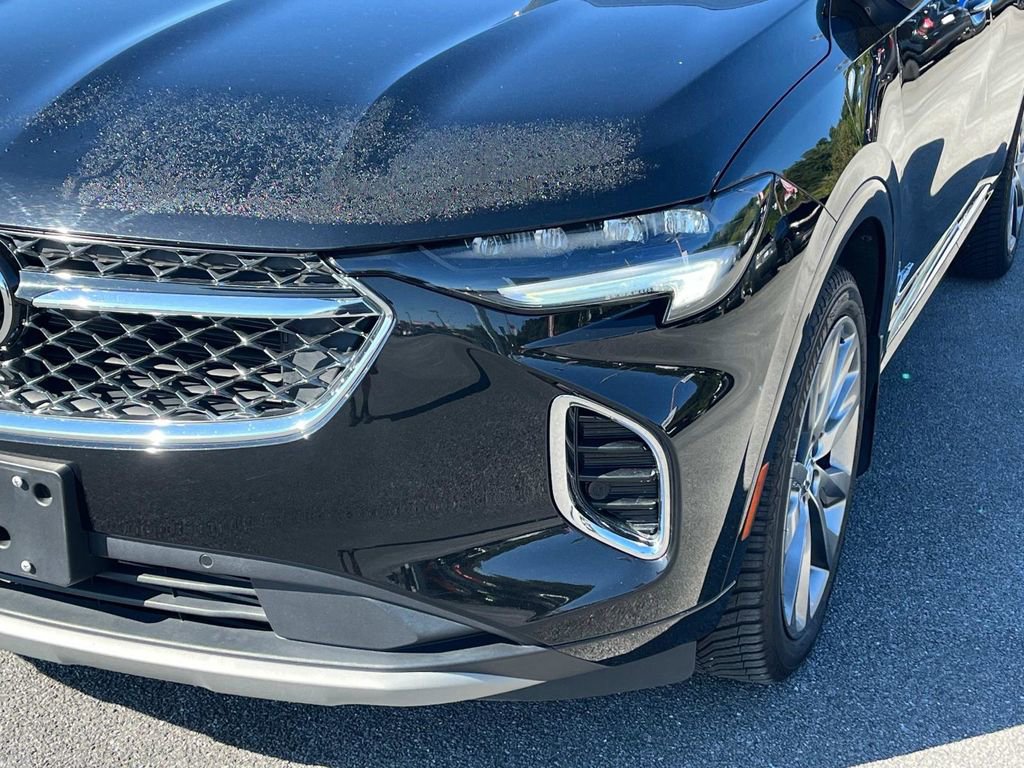 Used 2022 Buick Envision Avenir w/ Premium Seat Package image 10