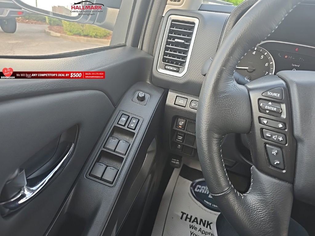 Used 2024 Nissan Frontier SV w/ SV Convenience Package image 14