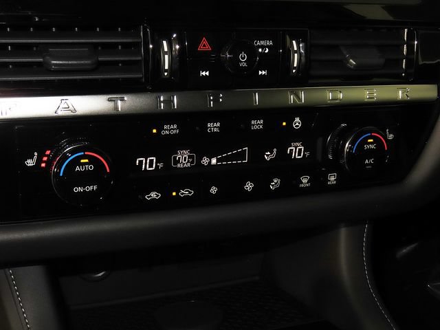 New 2026 Nissan Pathfinder SL AWD/4WD image 16