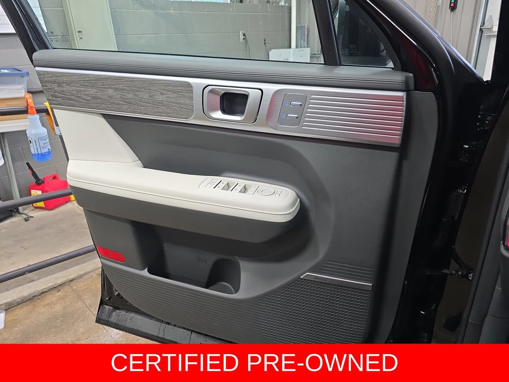 Certified 2026 Hyundai Santa Fe Limited AWD/4WD image 27