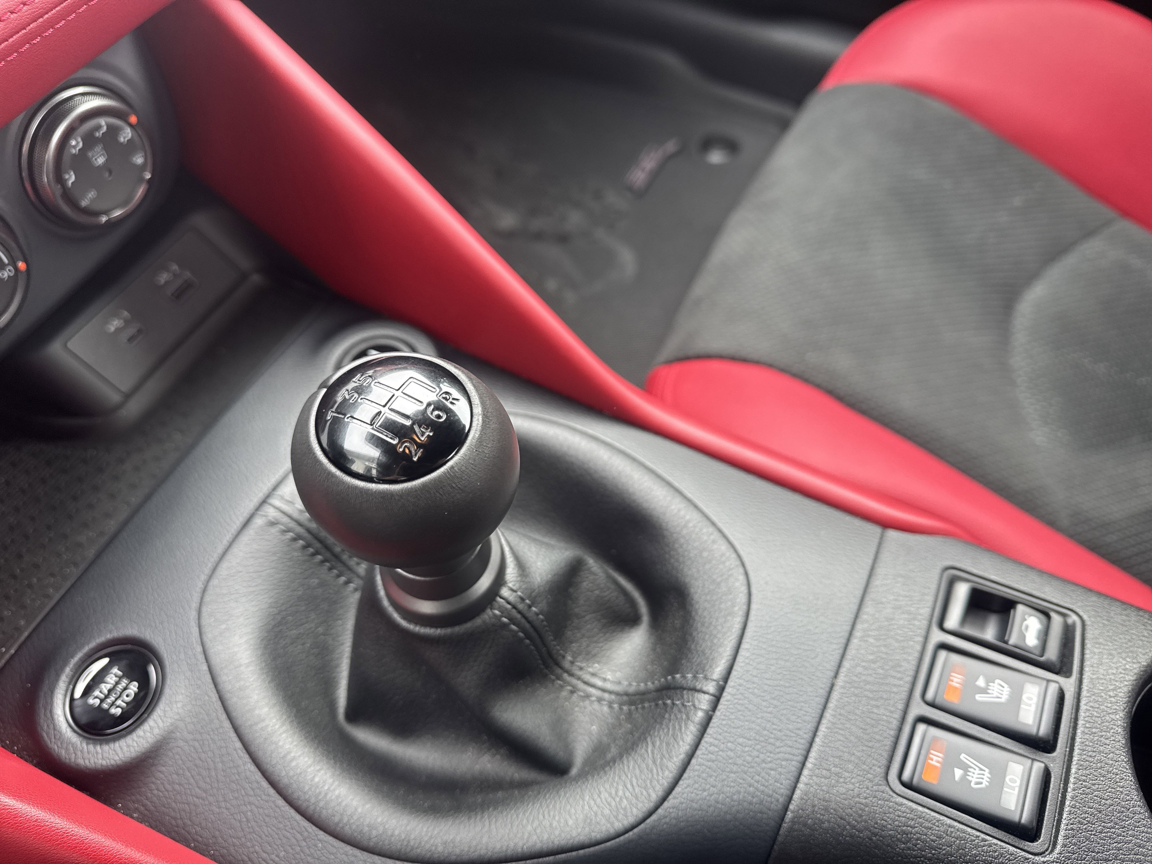 Used 2024 Nissan Z Performance w/ Floor Mat Package image 17