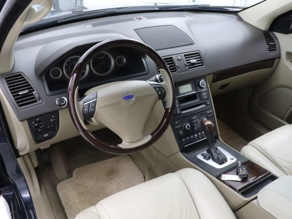 Used 2014 Volvo XC90 3.2 FWD image 12