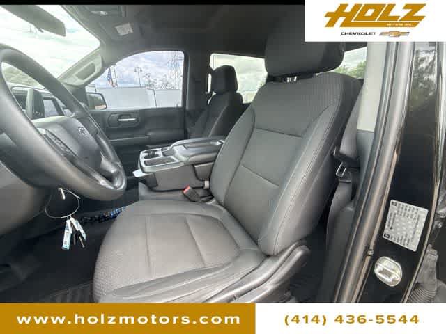 Certified 2019 Chevrolet Silverado 1500 Custom Trail Boss w/ Custom Convenience Package AWD/4WD image 17