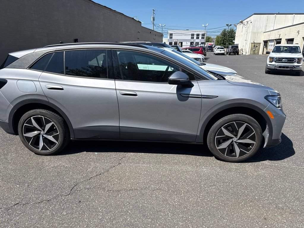Used 2023 Volkswagen ID.4 Pro S AWD/4WD image 5