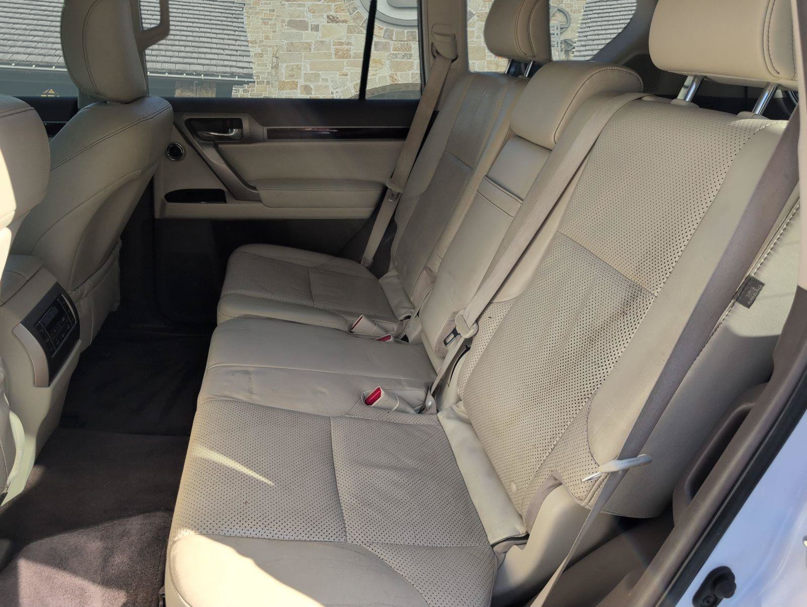 Used 2016 Lexus GX 460 Luxury AWD/4WD image 18