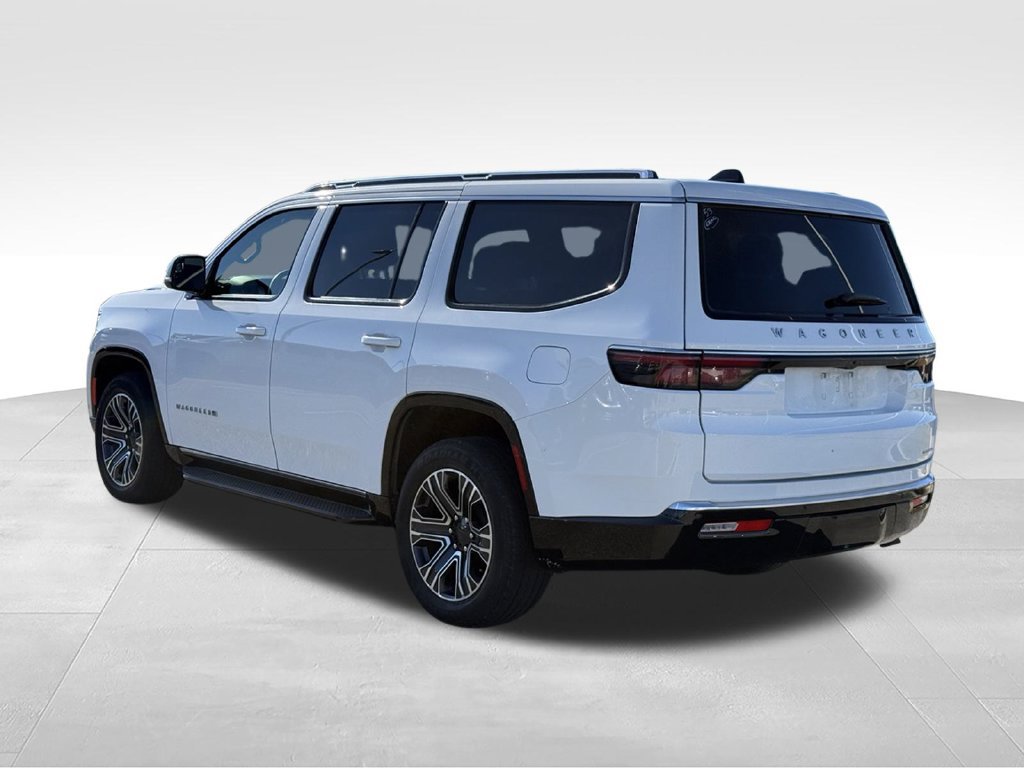 Used 2024 Jeep Wagoneer Series II AWD/4WD image 3