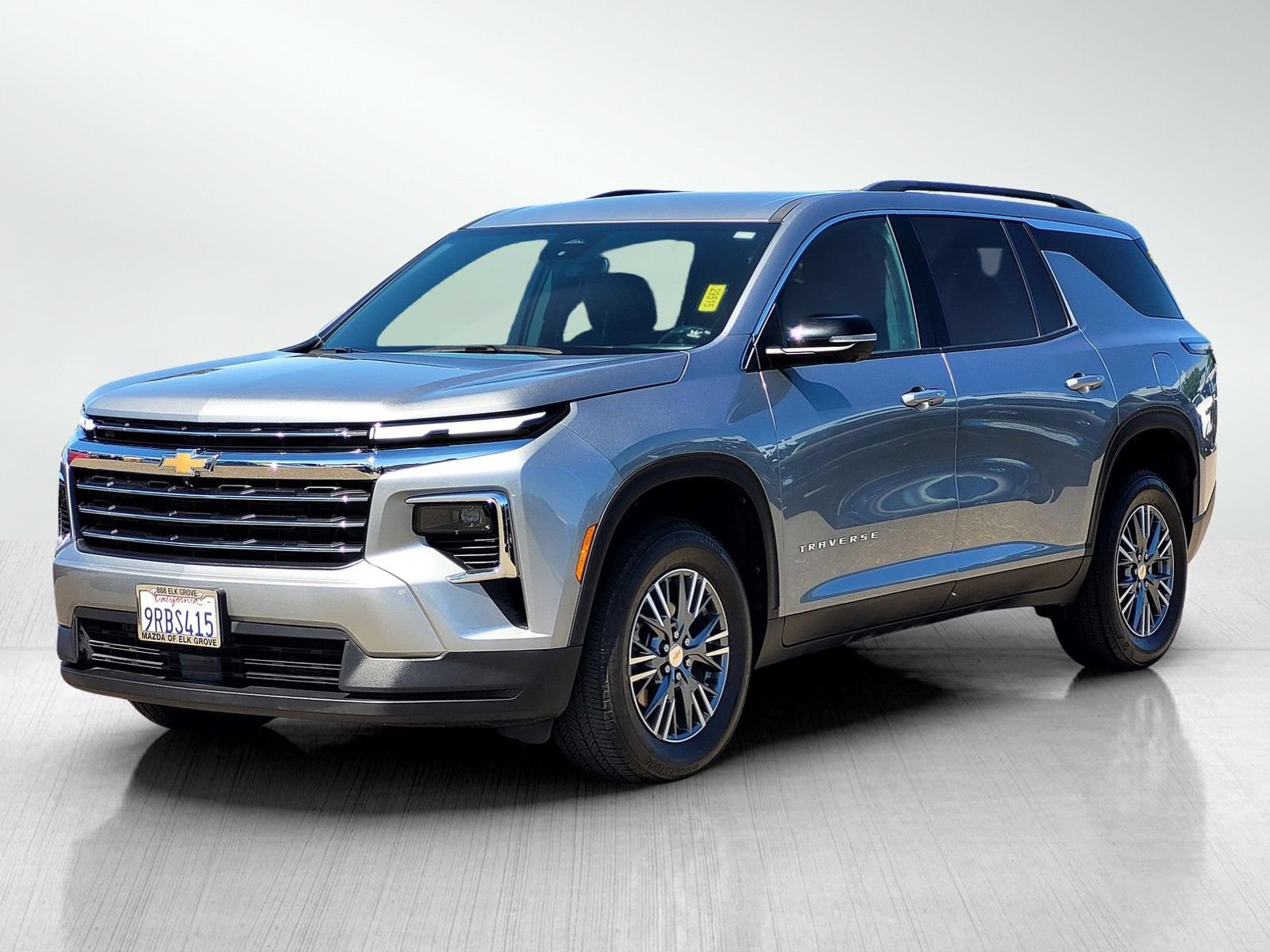 Used 2024 Chevrolet Traverse LT AWD/4WD image 11