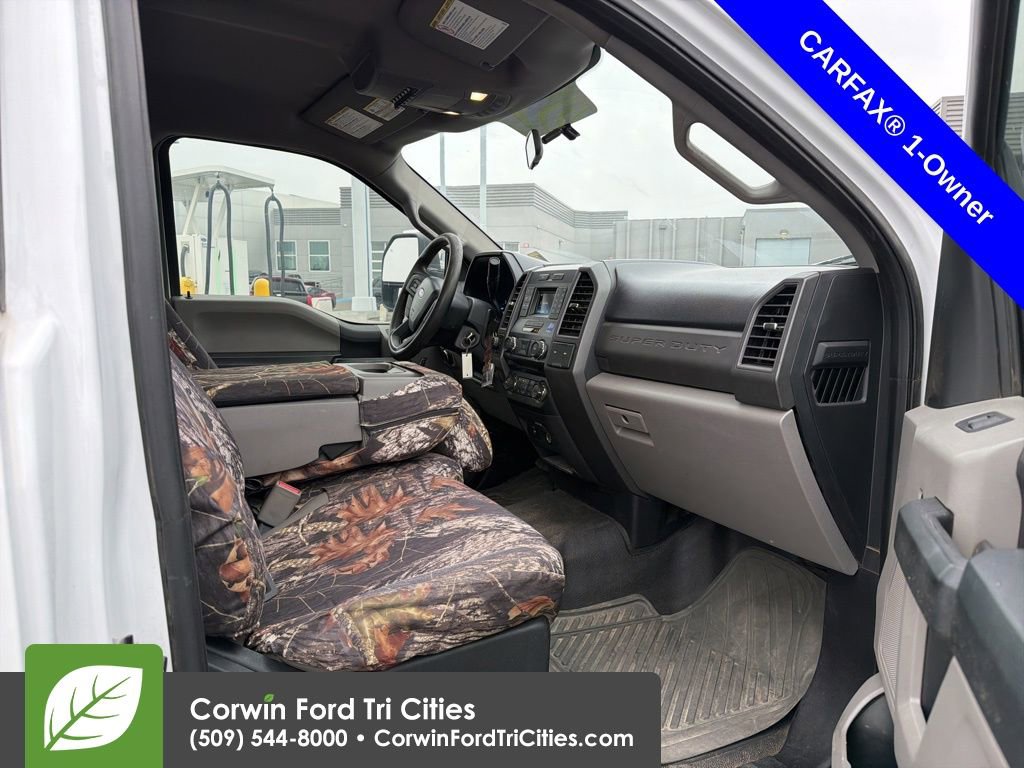 Used 2017 Ford F250 XL w/ Power Equipment Group image 5