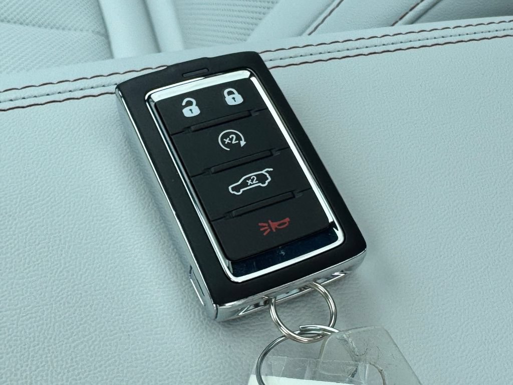New 2026 Jeep Cherokee Limited AWD/4WD image 30