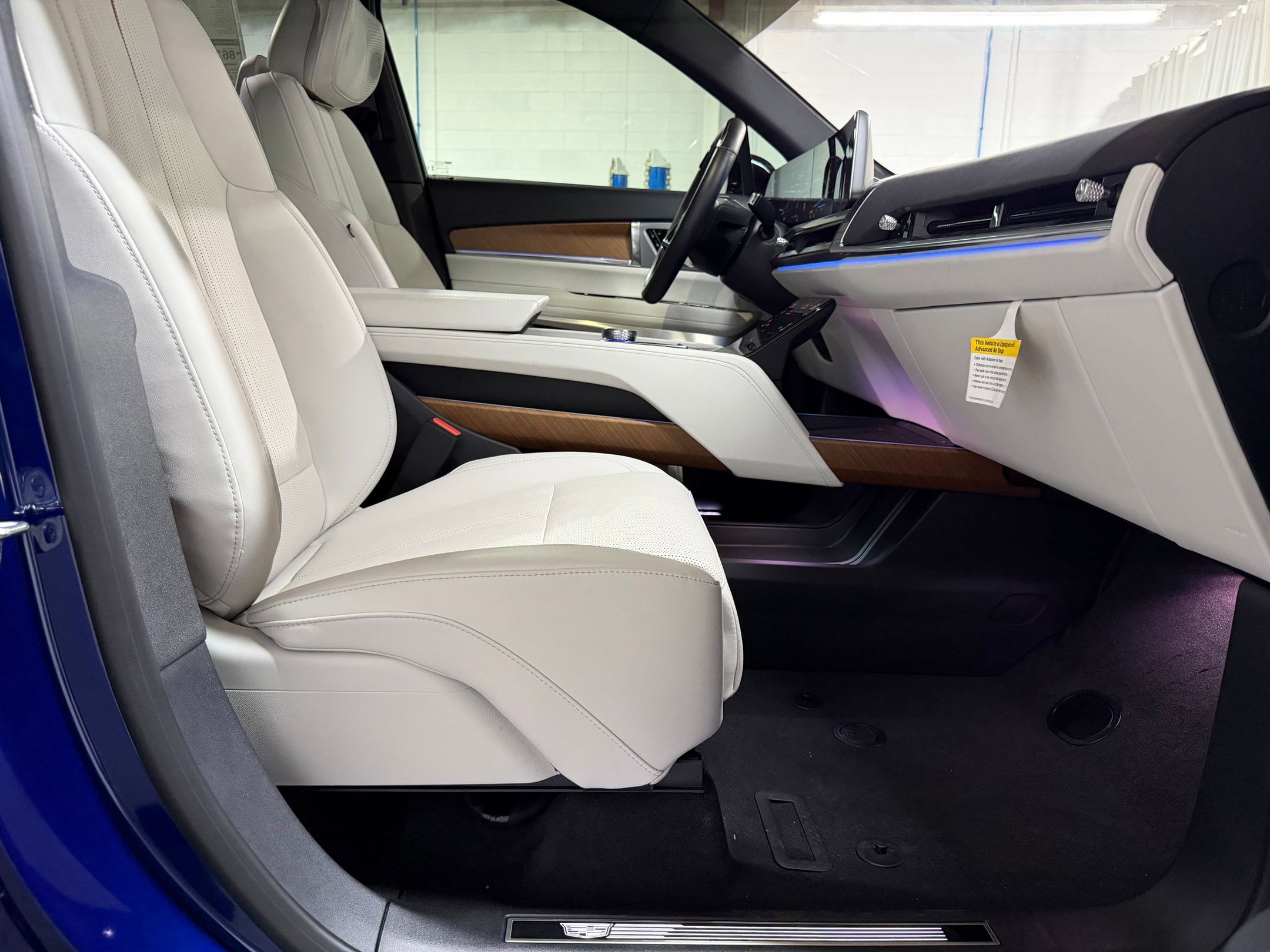 New 2026 Cadillac Vistiq Sport image 54