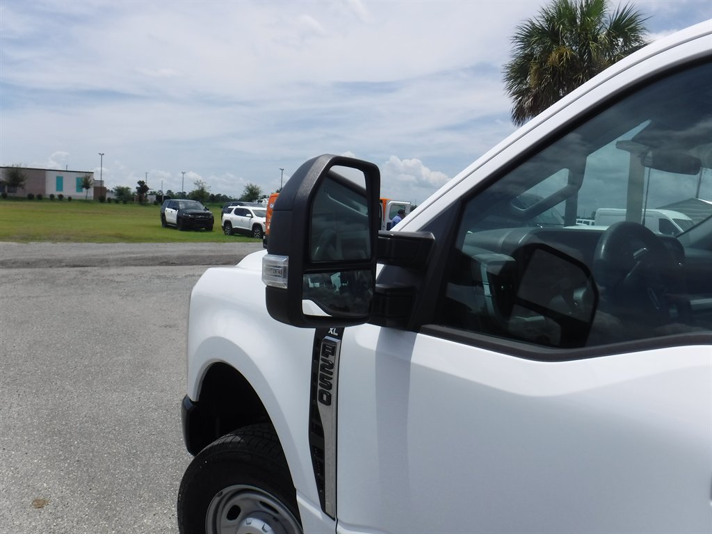Used 2026 Ford F250 XL AWD/4WD image 25