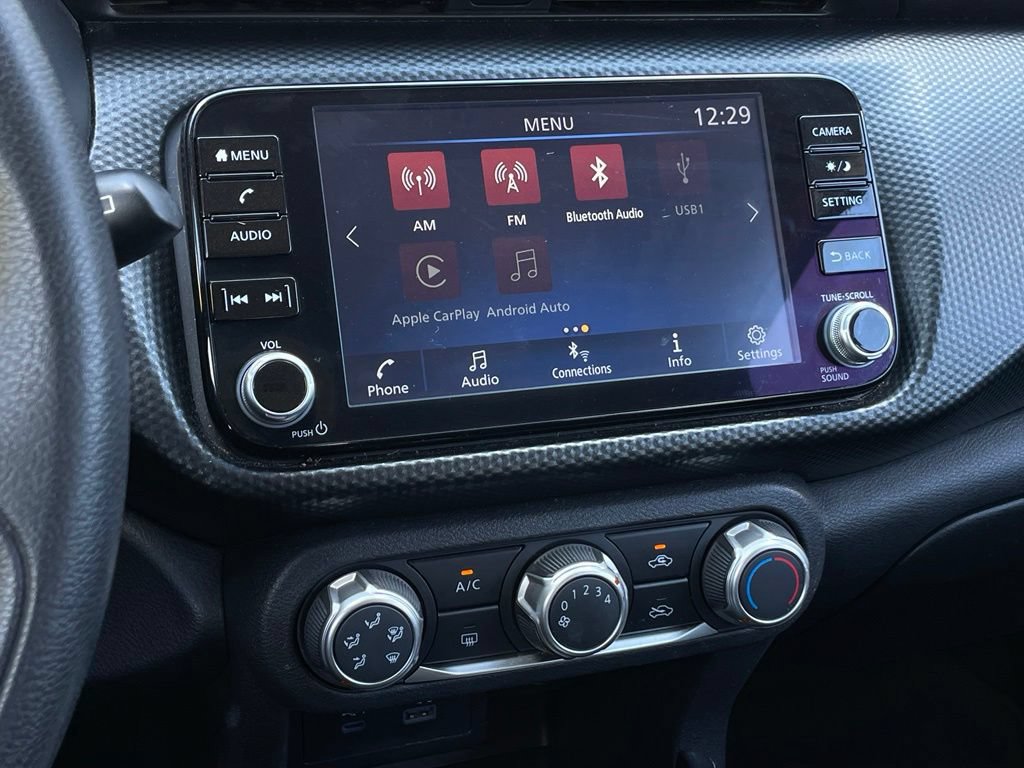 Used 2023 Nissan Kicks SV FWD image 17