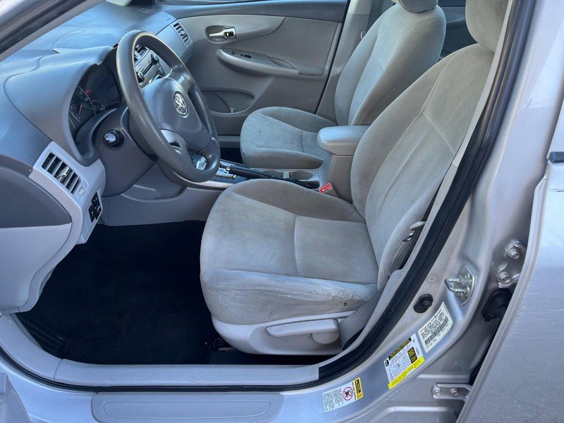 Used 2010 Toyota Corolla LE image 7