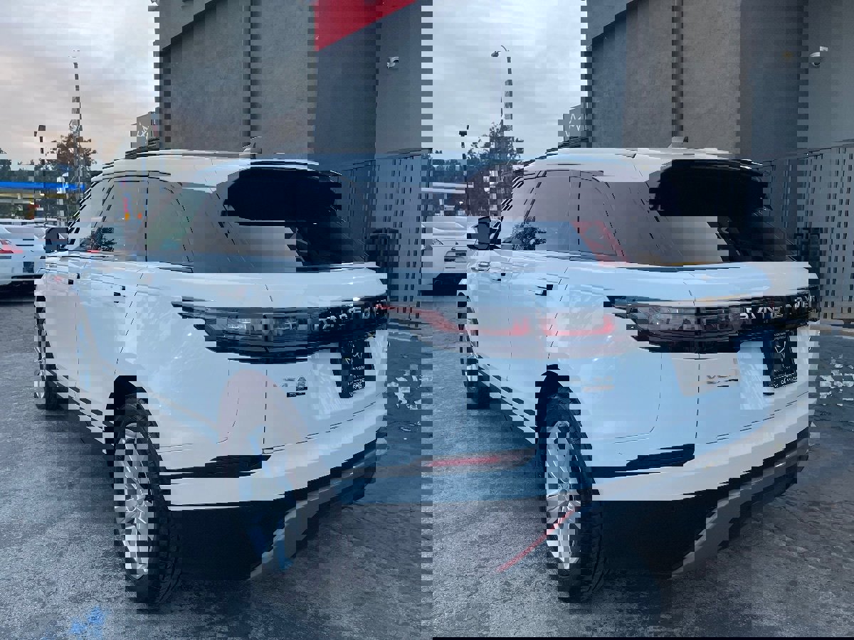 Used 2019 Land Rover Range Rover Velar S image 7