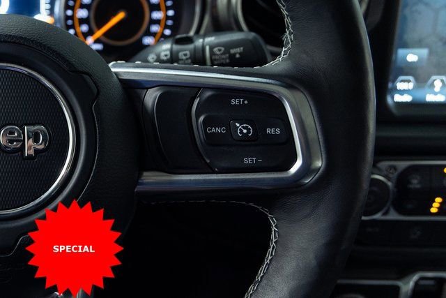 Used 2019 Jeep Wrangler Unlimited Sahara image 14