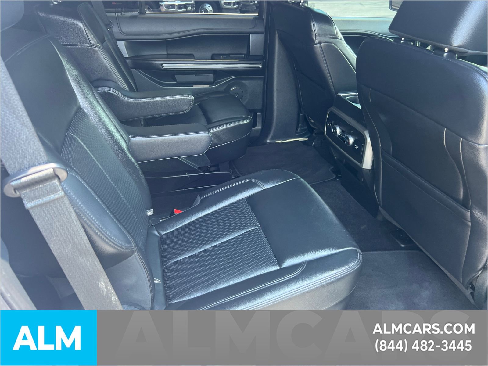 Used 2021 Ford Expedition XLT RWD image 18