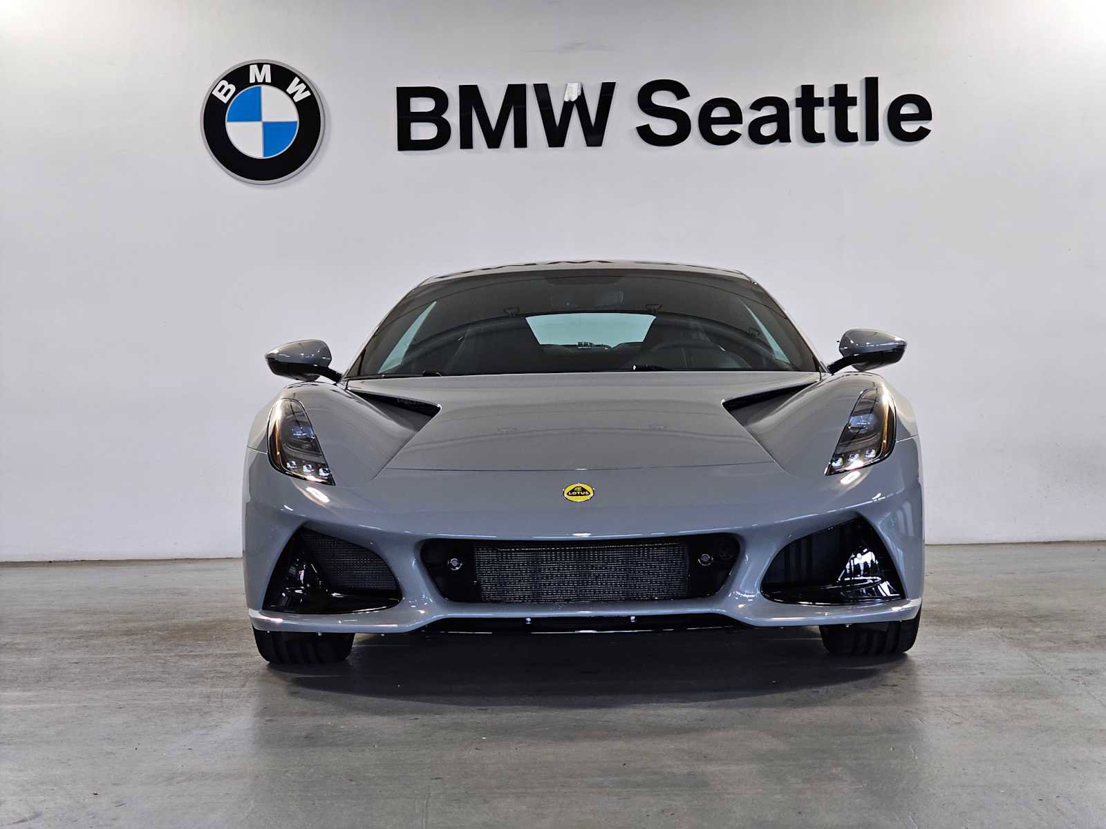 Used 2024 Lotus Emira First Edition image 6