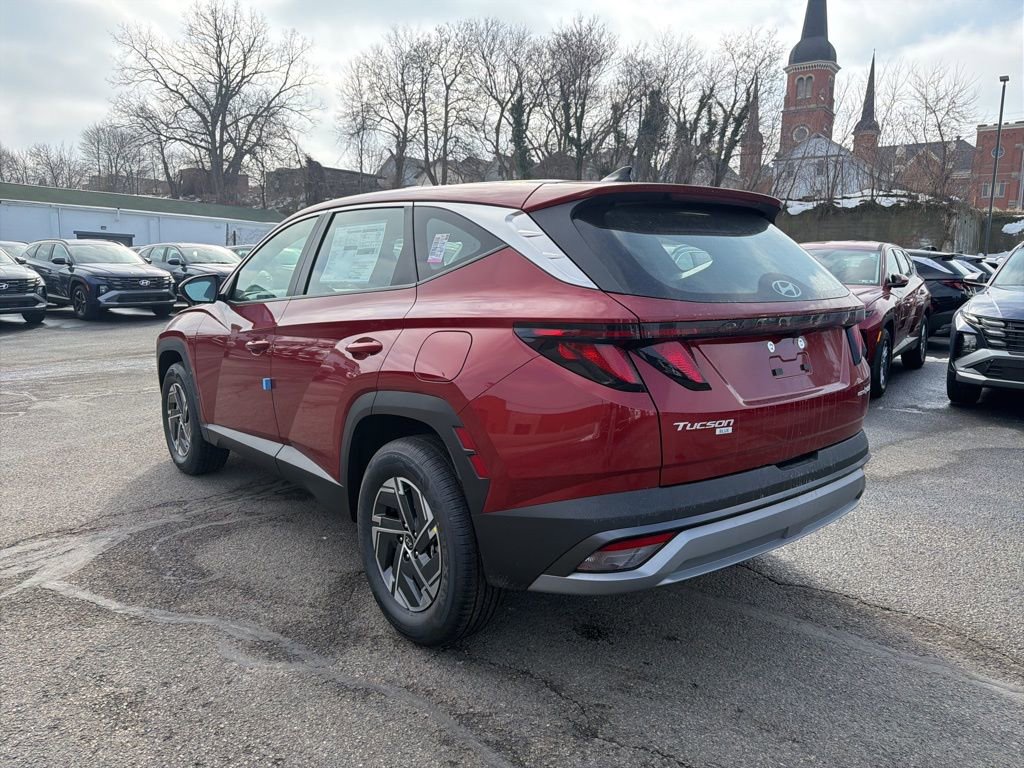 New 2026 Hyundai Tucson Blue SE image 5