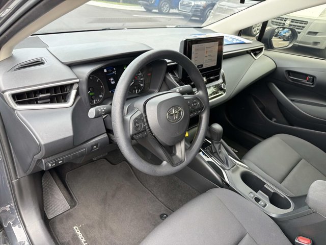 Certified 2025 Toyota Corolla LE FWD image 11