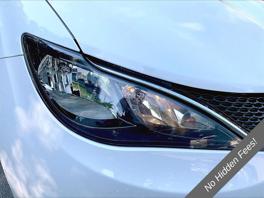 Used 2021 Chrysler Voyager Lxi FWD image 27