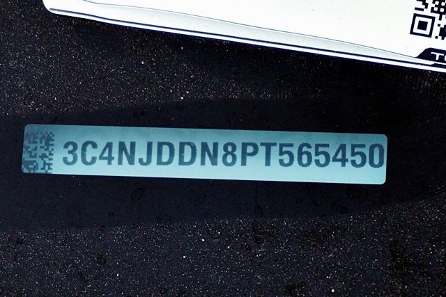 Used 2023 Jeep Compass Trailhawk image 30