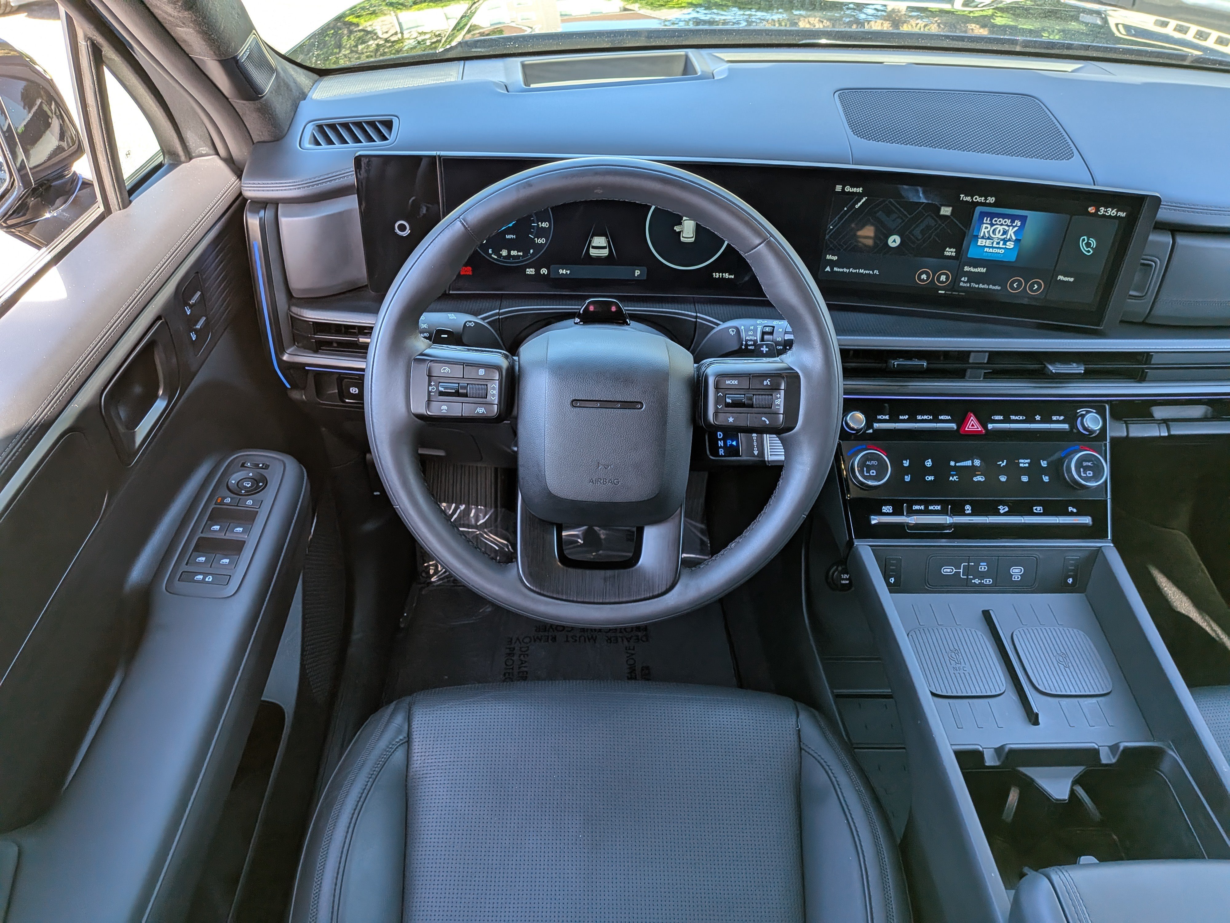 Used 2026 Hyundai Santa Fe Calligraphy FWD image 20