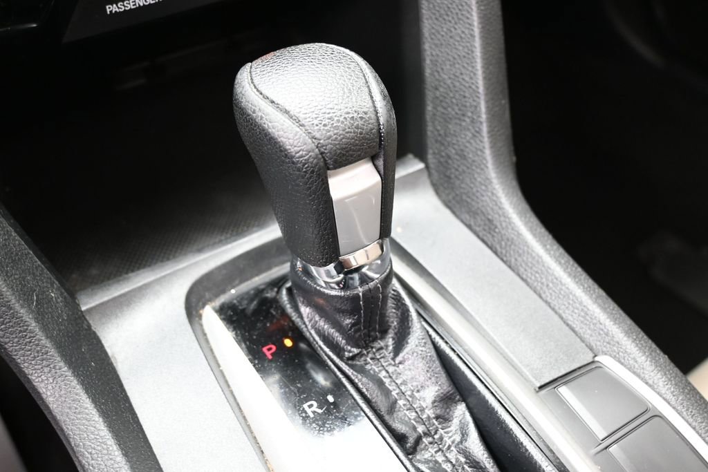 Used 2018 Honda Civic EX image 24