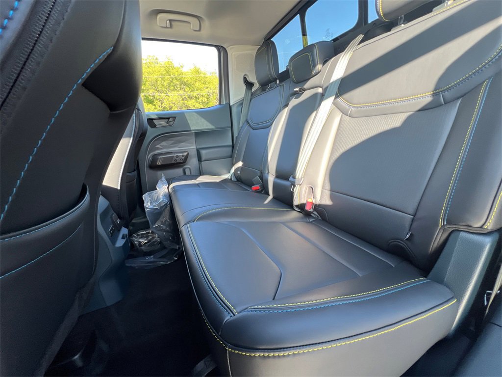 Used 2025 Ford Maverick Lobo image 33