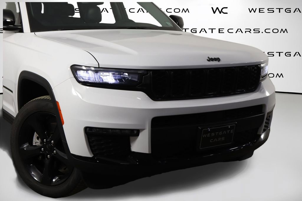 Used 2023 Jeep Grand Cherokee L Limited w/ Black Appearance Package image 52