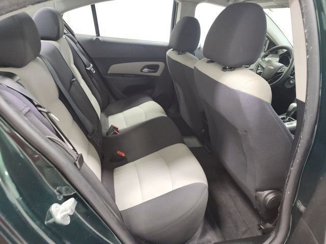 Used 2014 Chevrolet Cruze LS FWD image 12