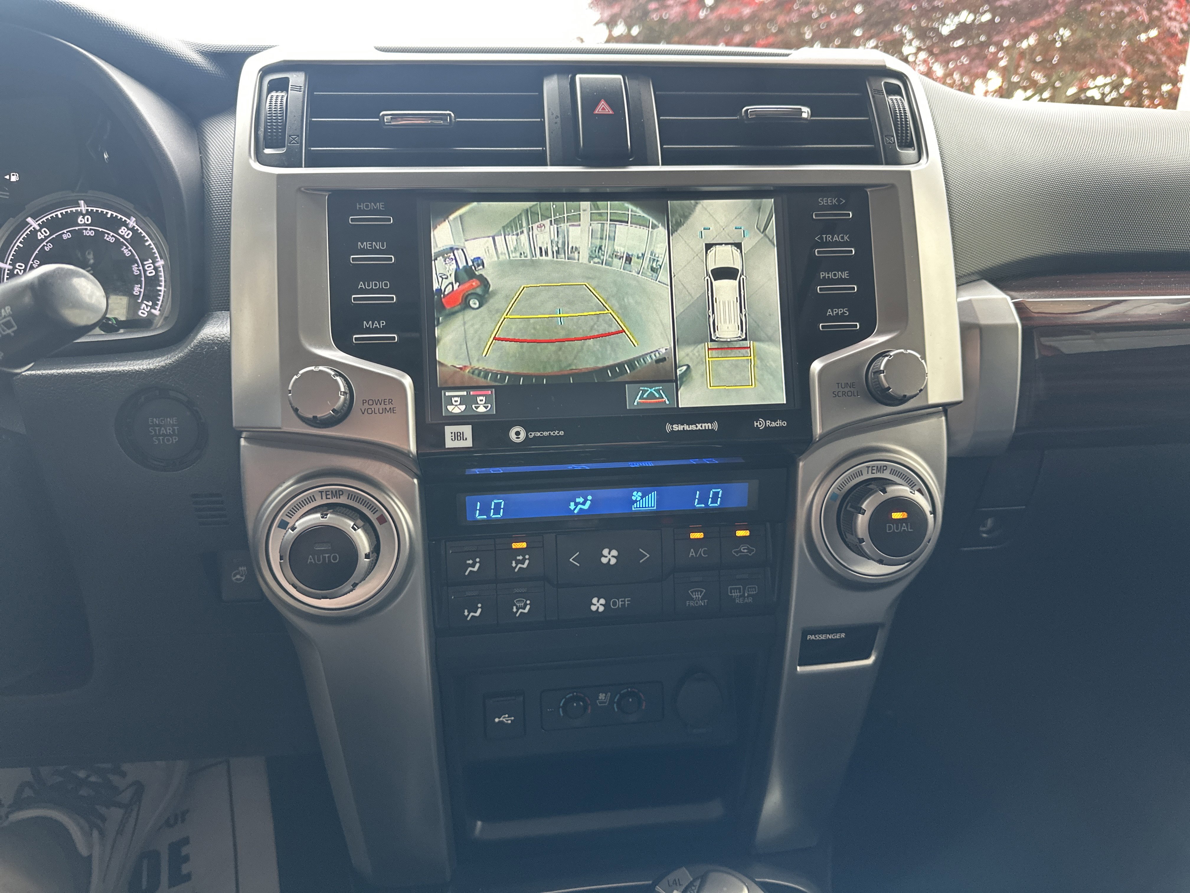 Used 2023 Toyota 4Runner Limited AWD/4WD image 9