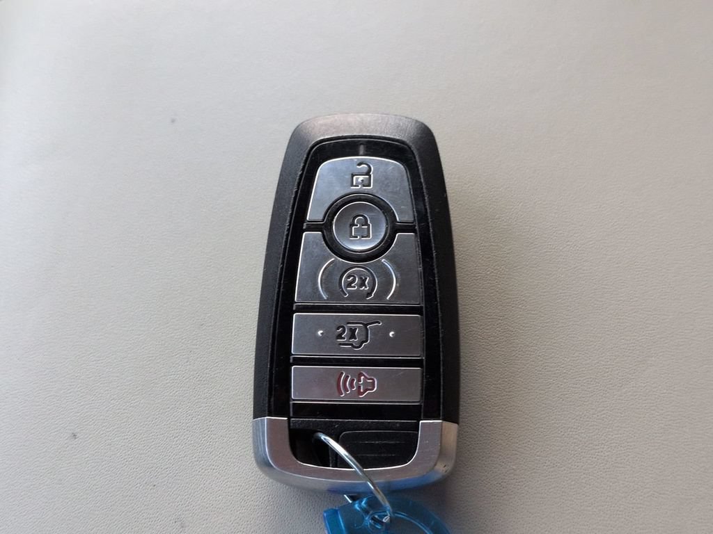 Used 2019 Ford Expedition Max Platinum RWD image 30