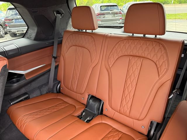 New 2027 BMW X7 xDrive40i w/ M Sport Package AWD/4WD image 20