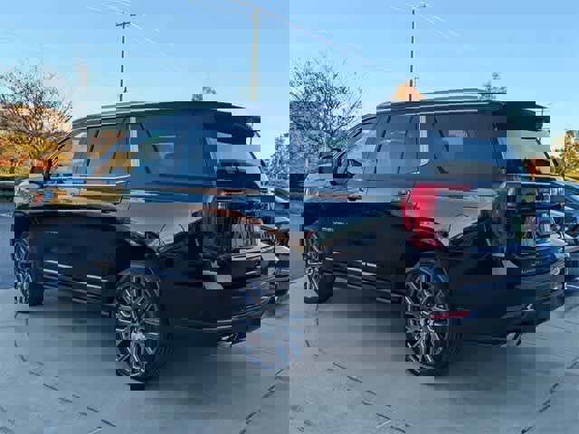 Used 2026 GMC Yukon Denali Ultimate w/ LPO, Floor Liner Package image 6