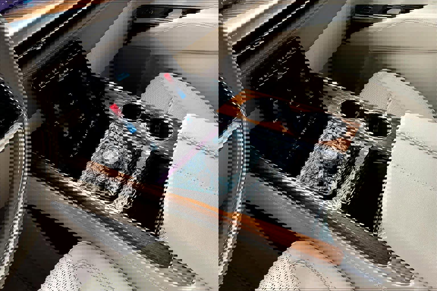 Used 2025 Cadillac Escalade Sport Platinum image 16