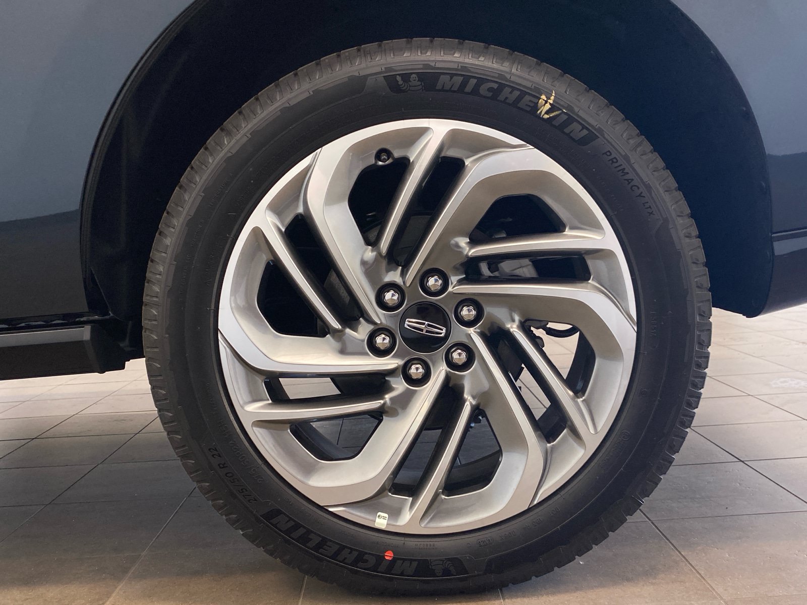 New 2026 Lincoln Navigator Reserve AWD/4WD image 34