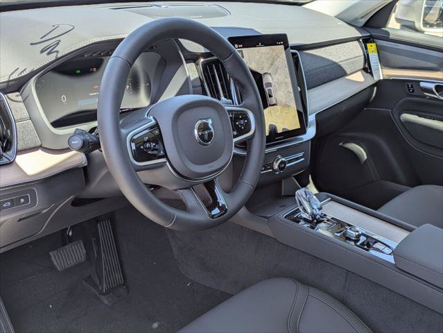 New 2026 Volvo XC90 T8 Plus w/ Protection Package AWD/4WD image 7