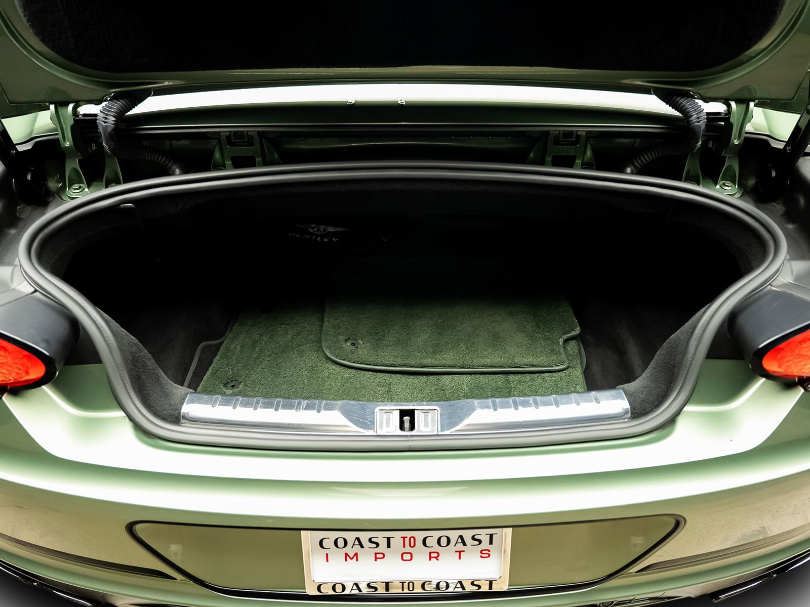 Used 2021 Bentley Continental GT image 54