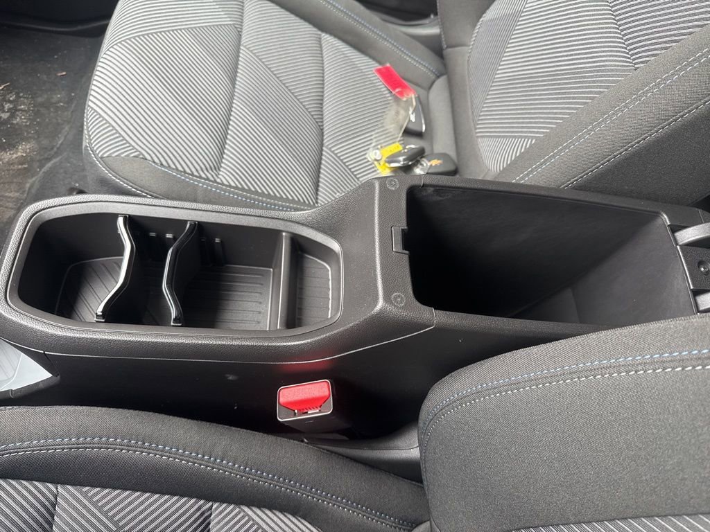 New 2027 Chevrolet Bolt LT w/ Comfort Package image 27