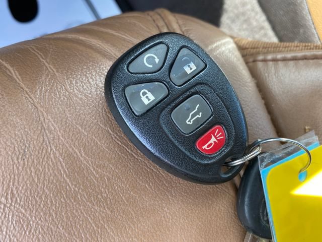 Used 2017 Buick Enclave Leather AWD/4WD image 25