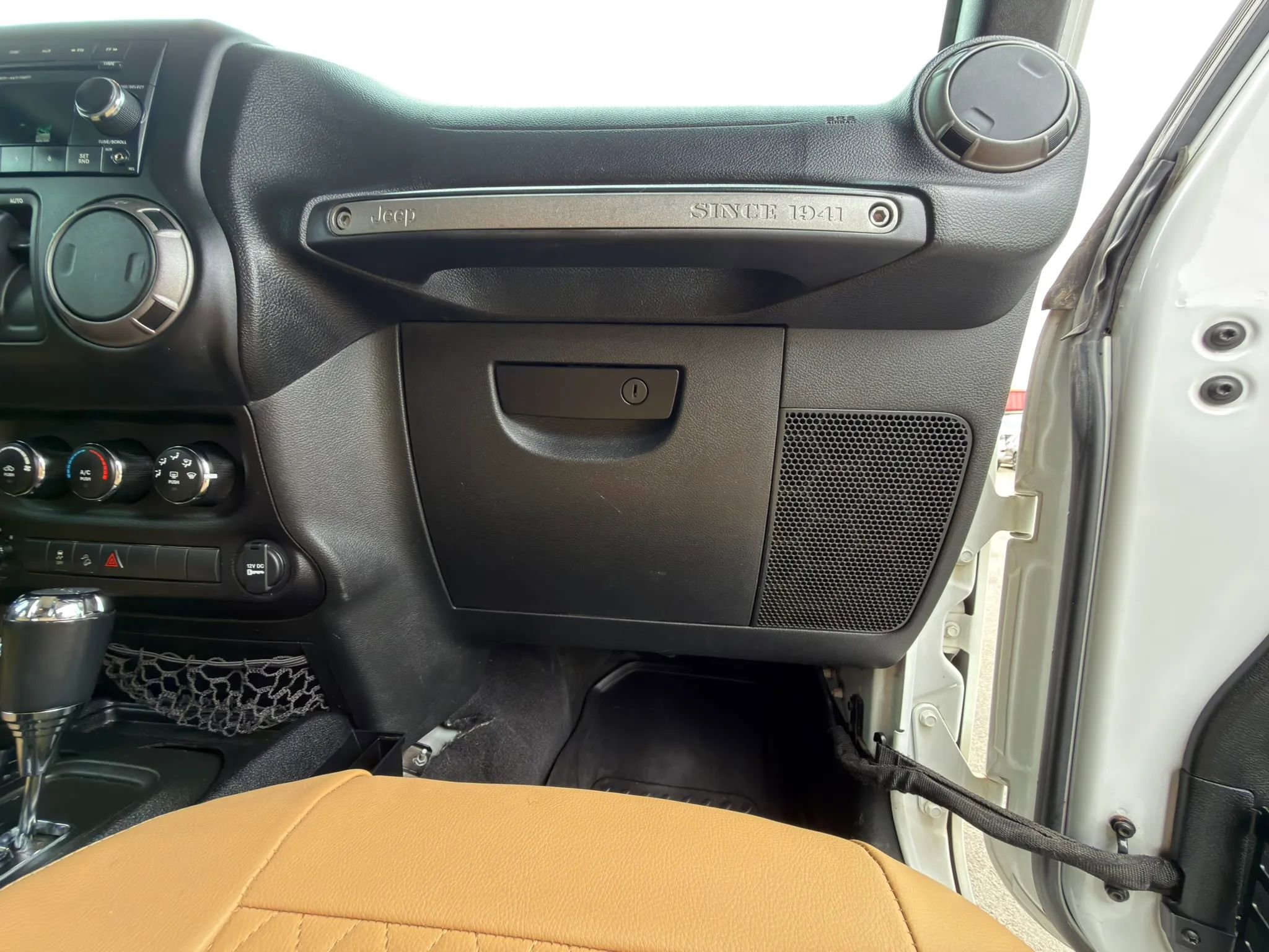 Used 2018 Jeep Wrangler Sport image 6