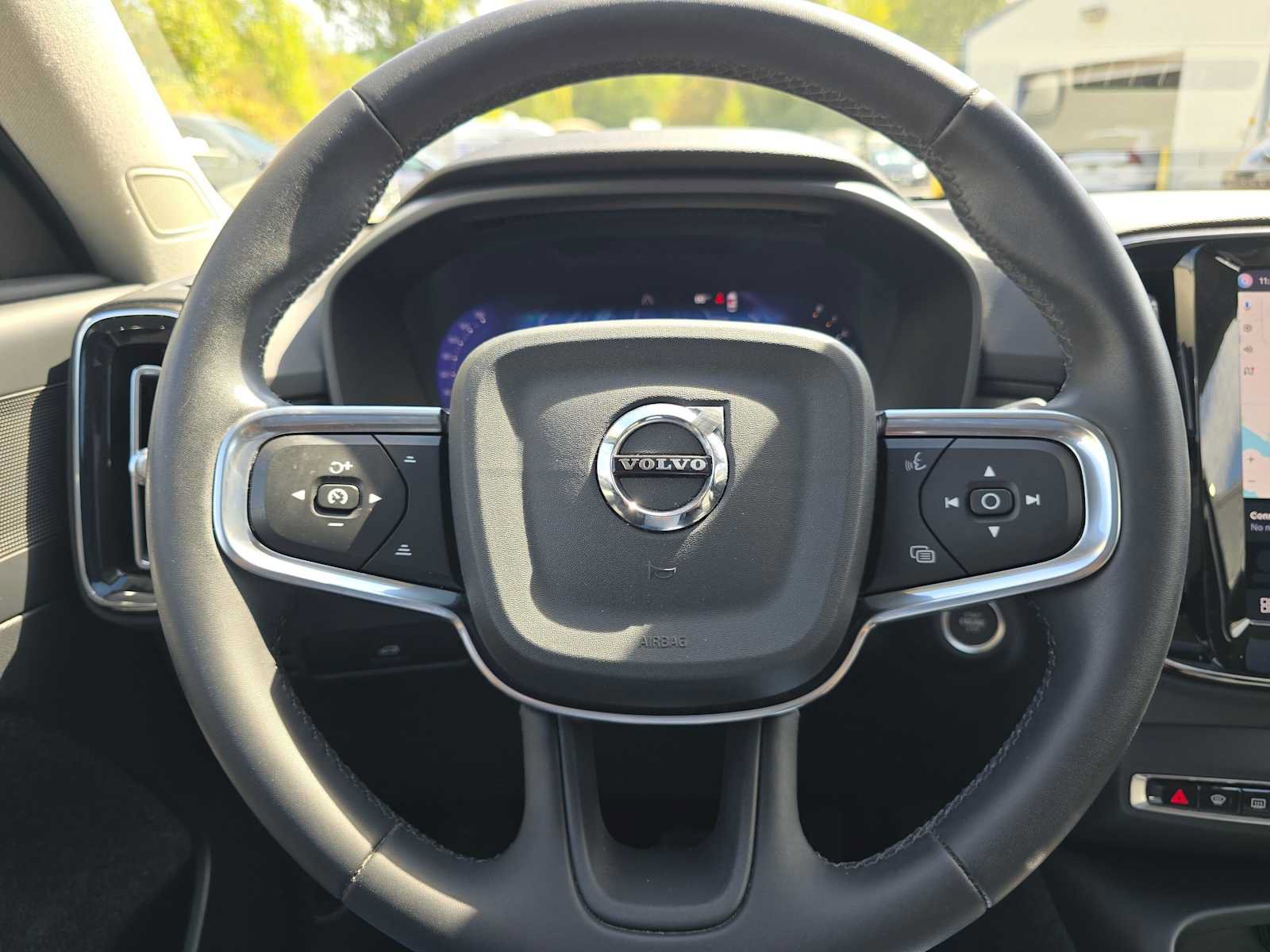 Certified 2024 Volvo XC40 B5 Core w/ Climate Package AWD/4WD image 26