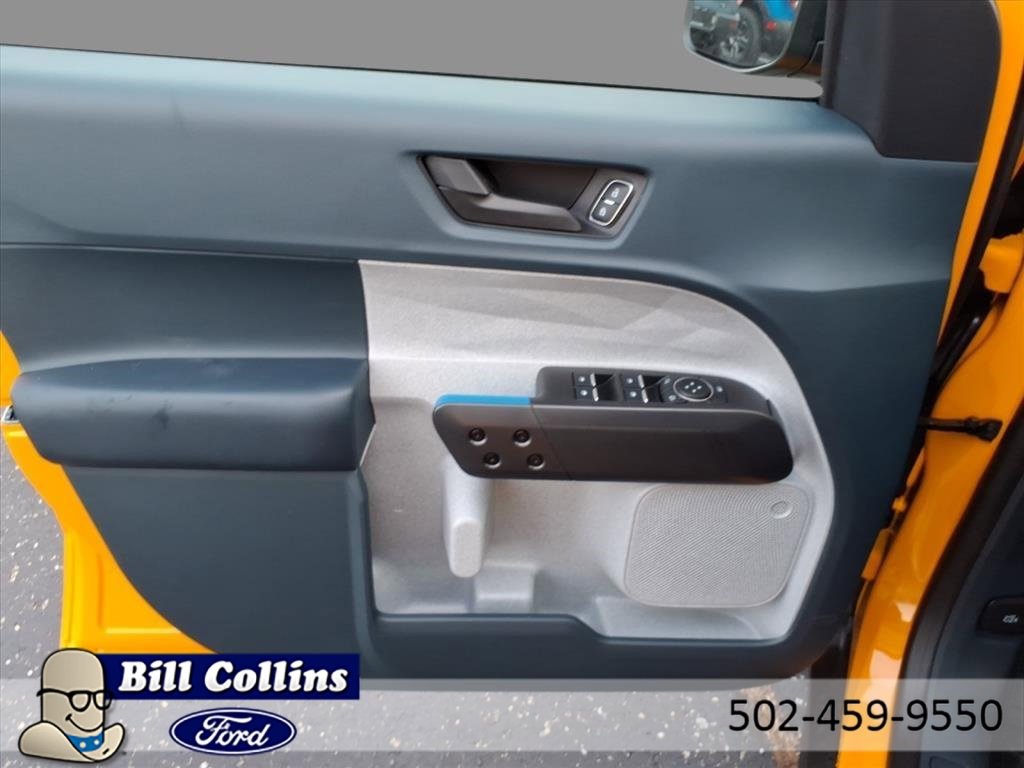 New 2026 Ford Maverick XLT w/ XLT Luxury Package image 16