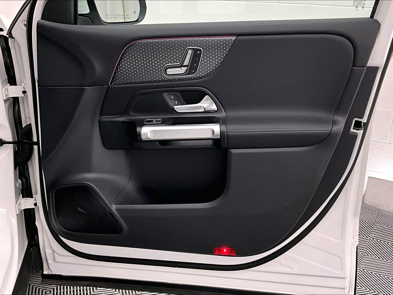 Certified 2024 Mercedes-Benz EQB 250+ image 25