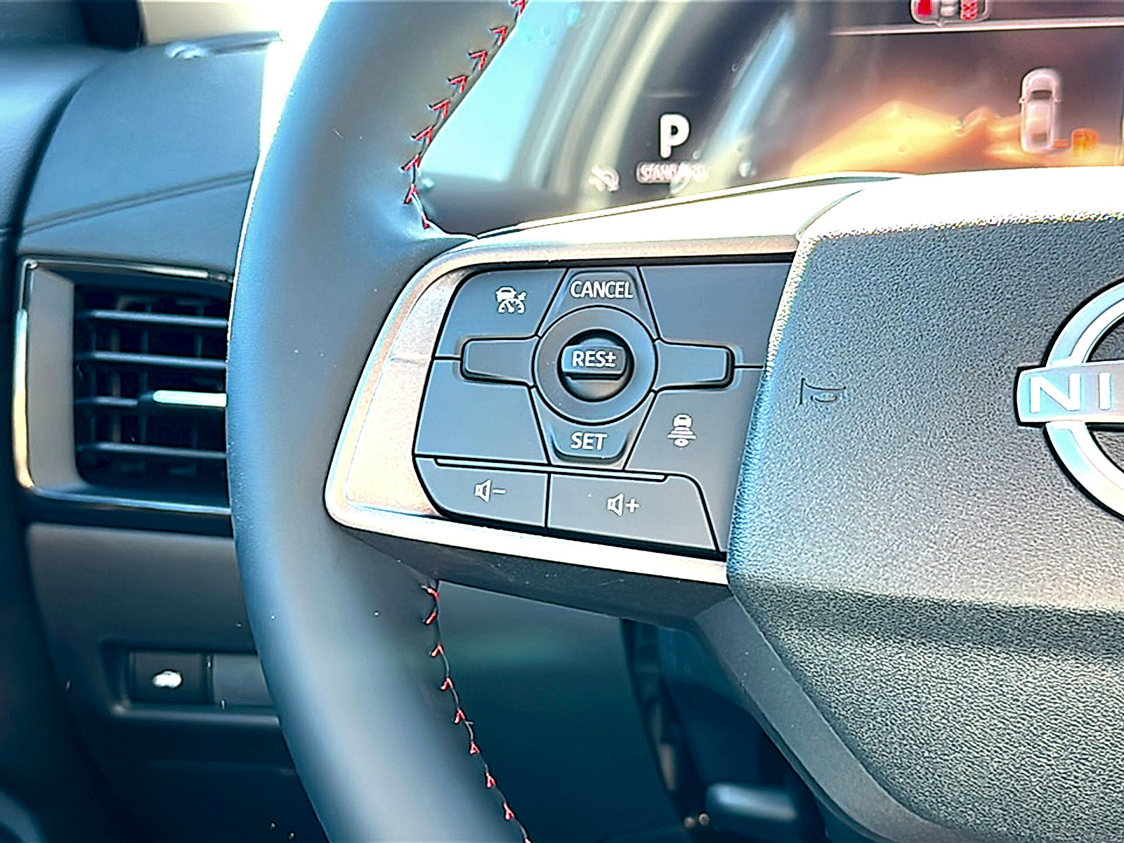 New 2026 Nissan Sentra SR w/ Floor Mat Package image 19