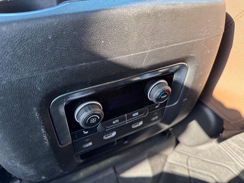 Certified 2024 Chevrolet Tahoe High Country w/ Advanced Technology Package image 14