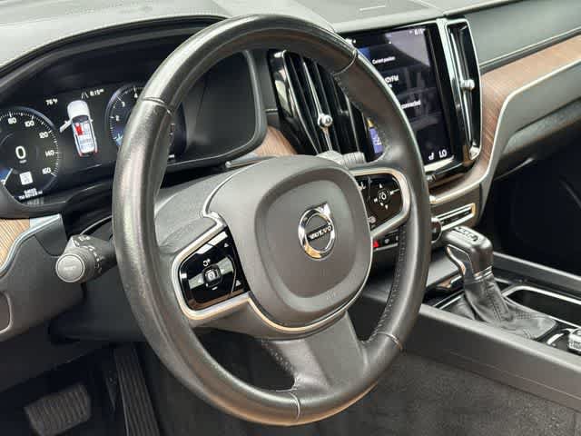 Used 2021 Volvo XC60 T5 Inscription FWD image 21